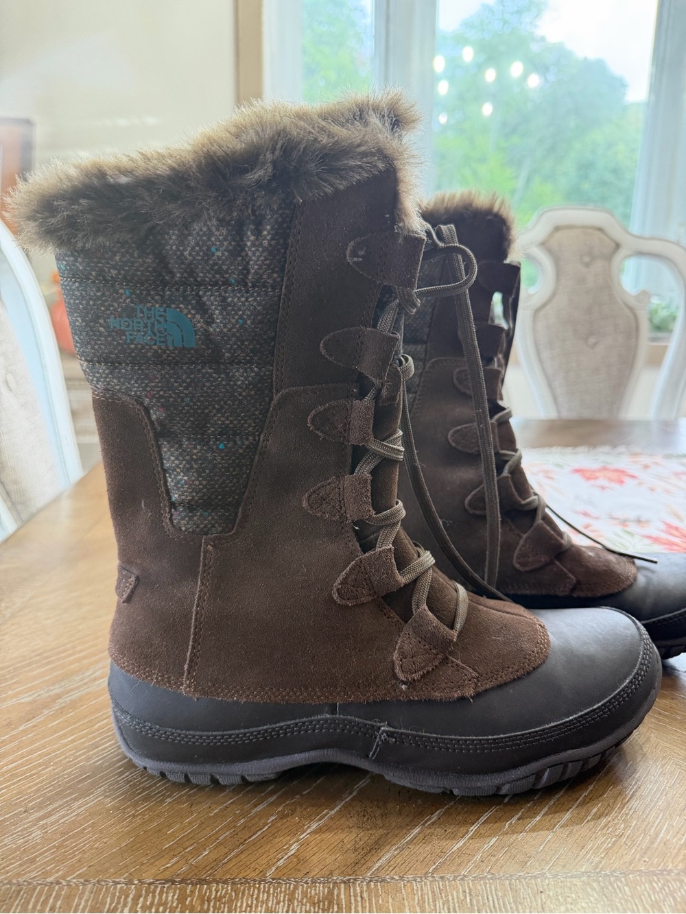 The North Face Women's Dark Brown Faux-Fur Trim Insulated Winter Boots